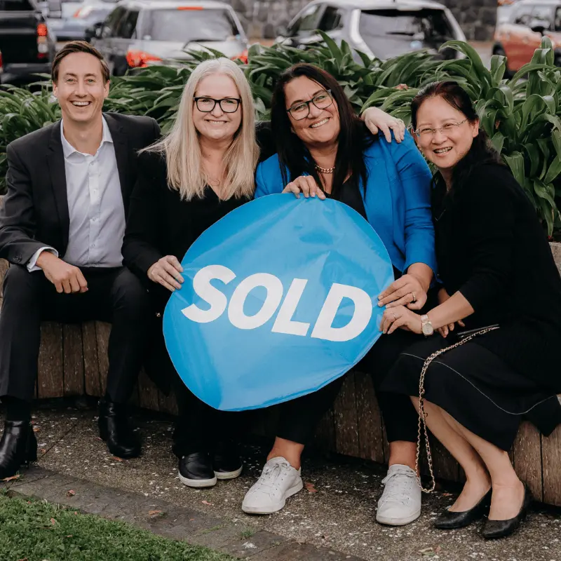 Thinking of Selling Page Image 4 Why Clients Choose Sarah Julie