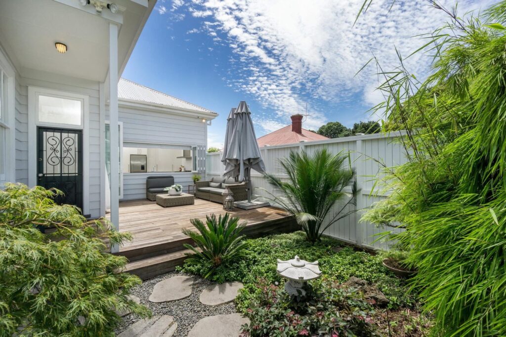 Grey Lynn real estate agent — recently sold by Sarah and Julie Harcourts, top Auckland real estate agents with a strong track record across Grey Lynn.