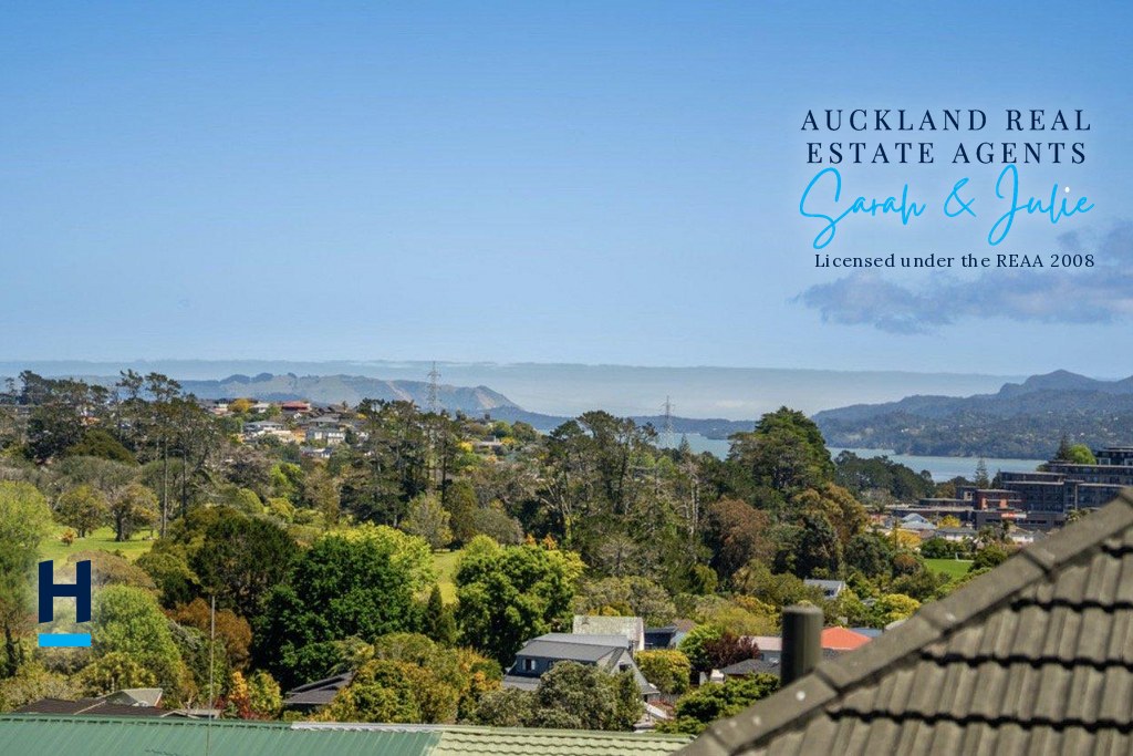 Mount Roskill real estate agents' view across Puketāpapa and Central Auckland homes